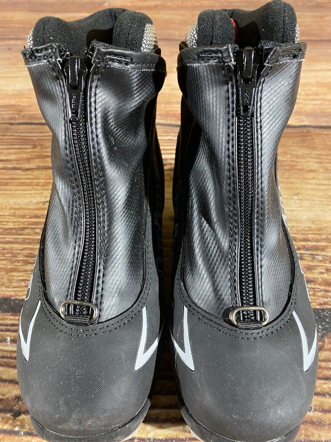Alpina T5Plus Kids Nordic Cross Country Ski Boots Size EU35 US3.5 NNN A-868