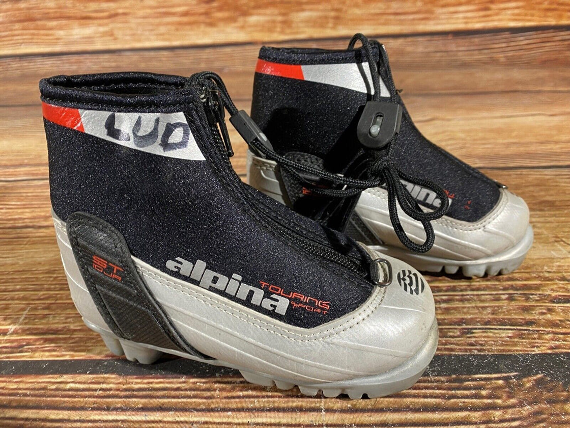 Alpina ST10j Kids Nordic Cross Country Ski Boots Size EU26 US9 NNN A-527