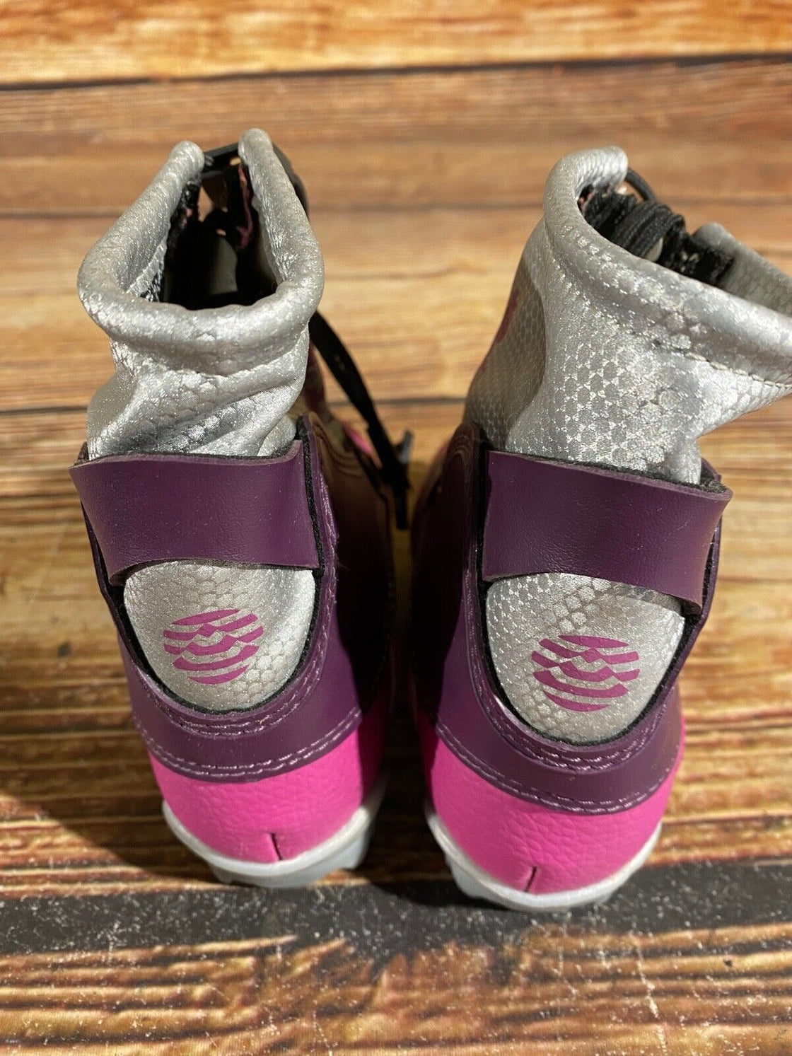 Alpina Frost Kids Nordic Cross Country Ski Boots Size EU25 US8.5 NNN A-787