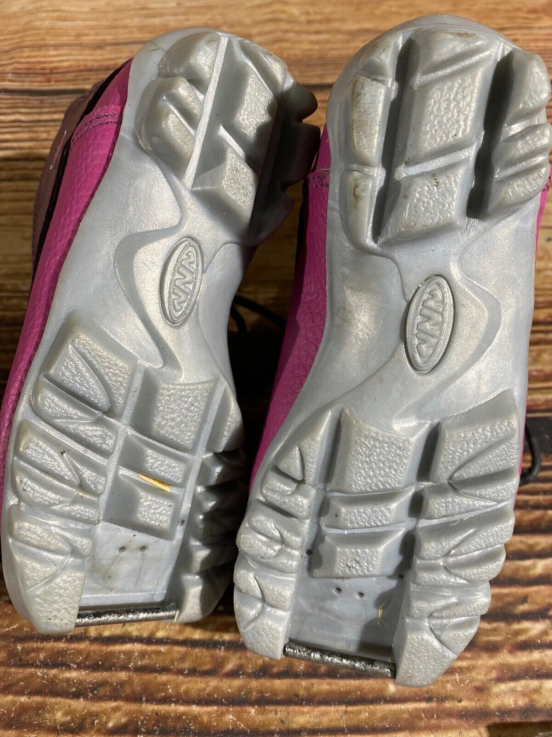 Alpina Frost Kids Nordic Cross Country Ski Boots Size EU25 US8.5 NNN A-787