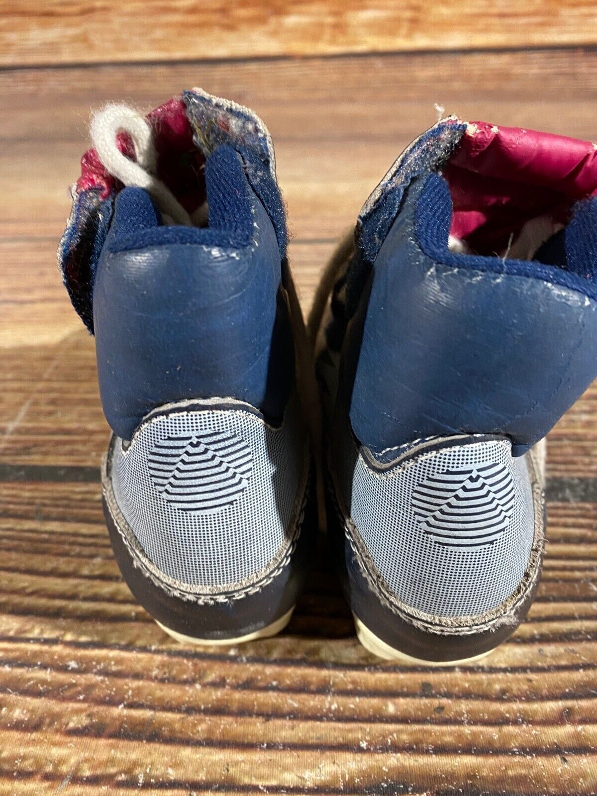 Alpina 145 Cross Country Ski Boots Classic NNN EU 26 US 9 Kids 175mm A-982