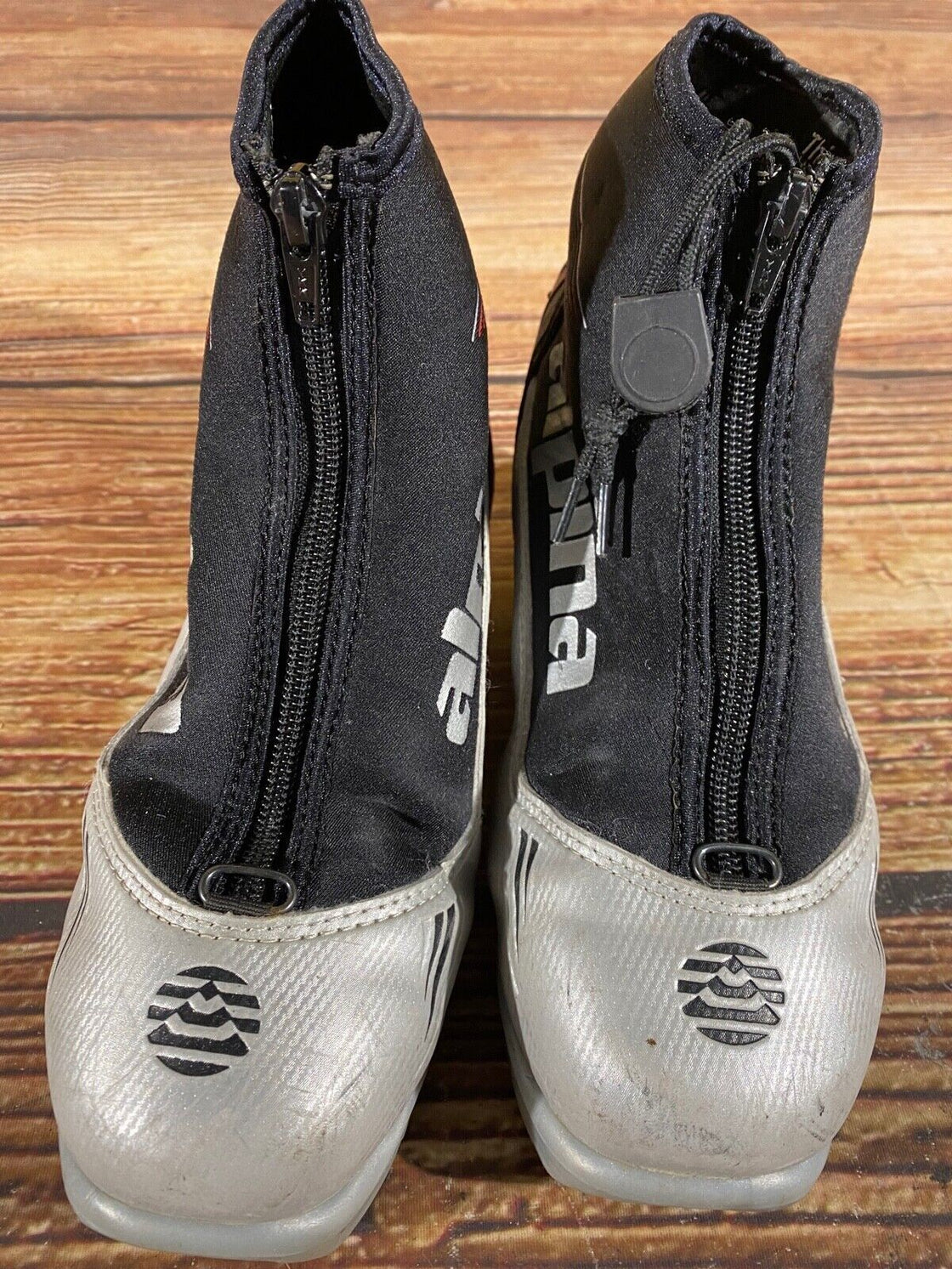 Alpina ST10jr Kids Nordic Cross Country Ski Boots Size EU35 US3.5 NNN A-805