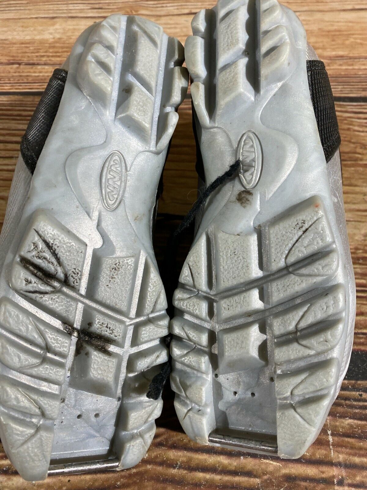 Alpina ST10jr Cross Country Ski Boots Classic NNN EU 33 US 2 Kids 215mm A-87