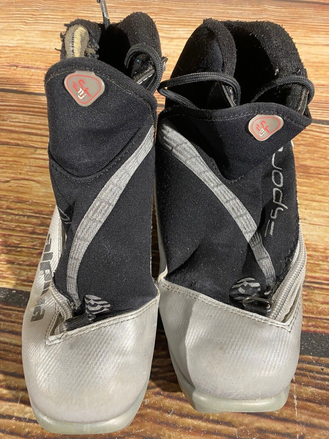 Alpina ST11j Kids Nordic Cross Country Ski Boots Size EU34 US3 NNN A-777