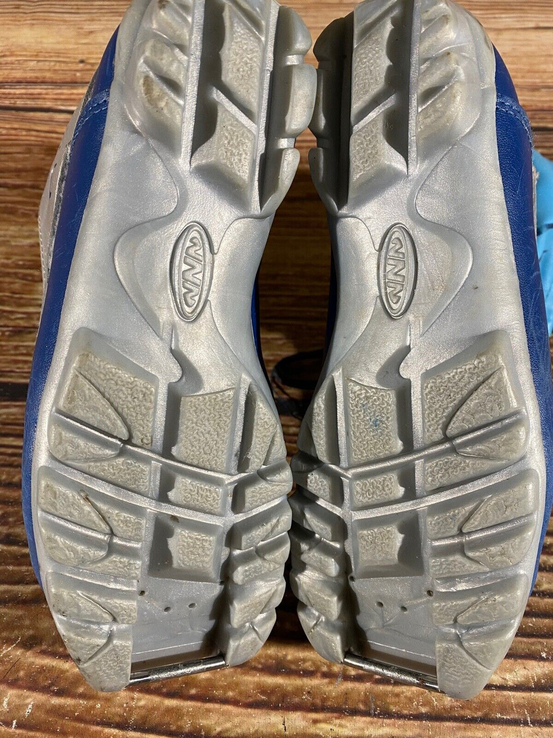 Alpina Frost Kids Nordic Cross Country Ski Boots Size EU33 US2 NNN A-968