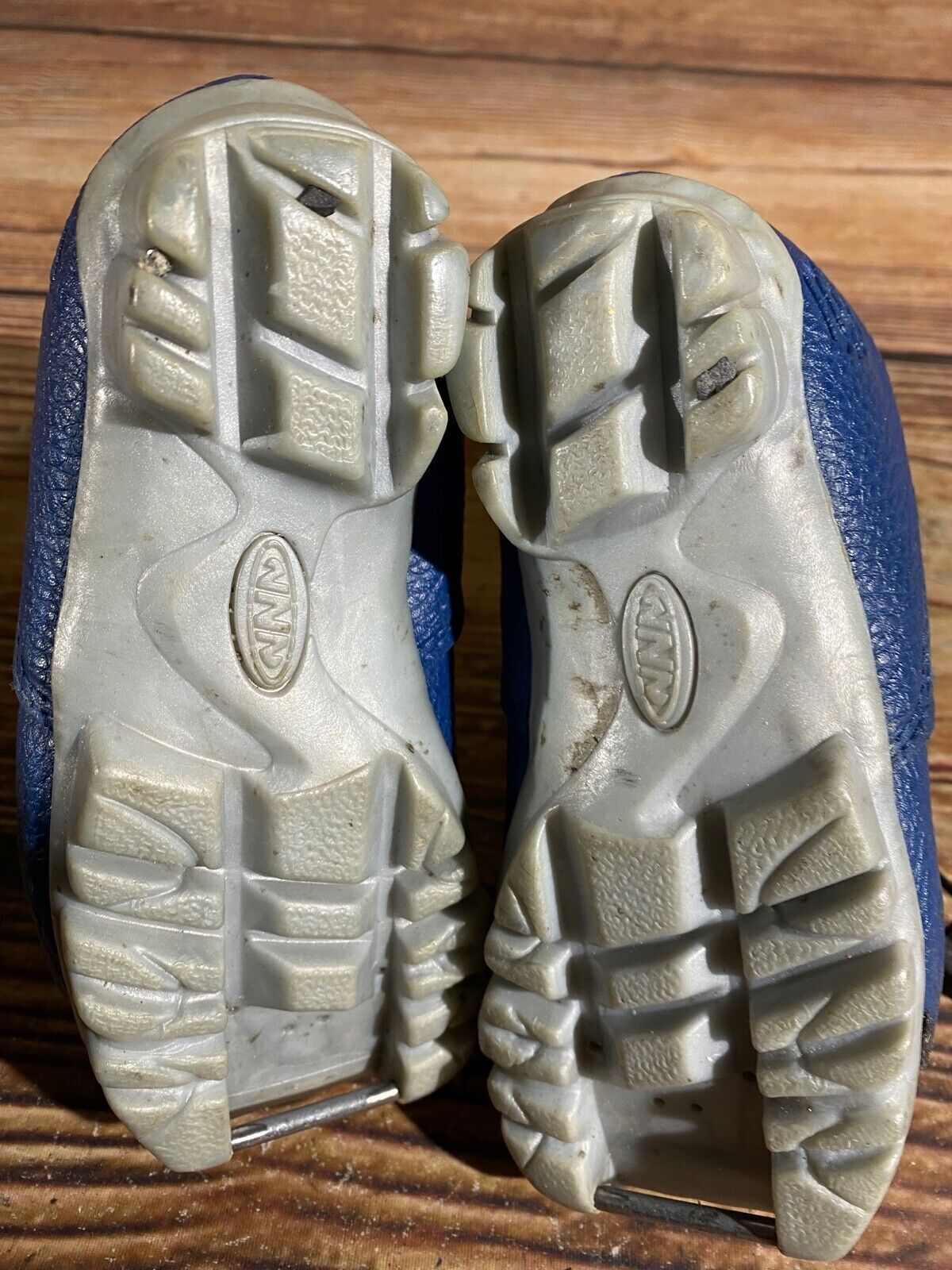 Alpina Frost Cross Country Ski Boots Classic NNN EU 26 US 9 Kids 175mm A-809