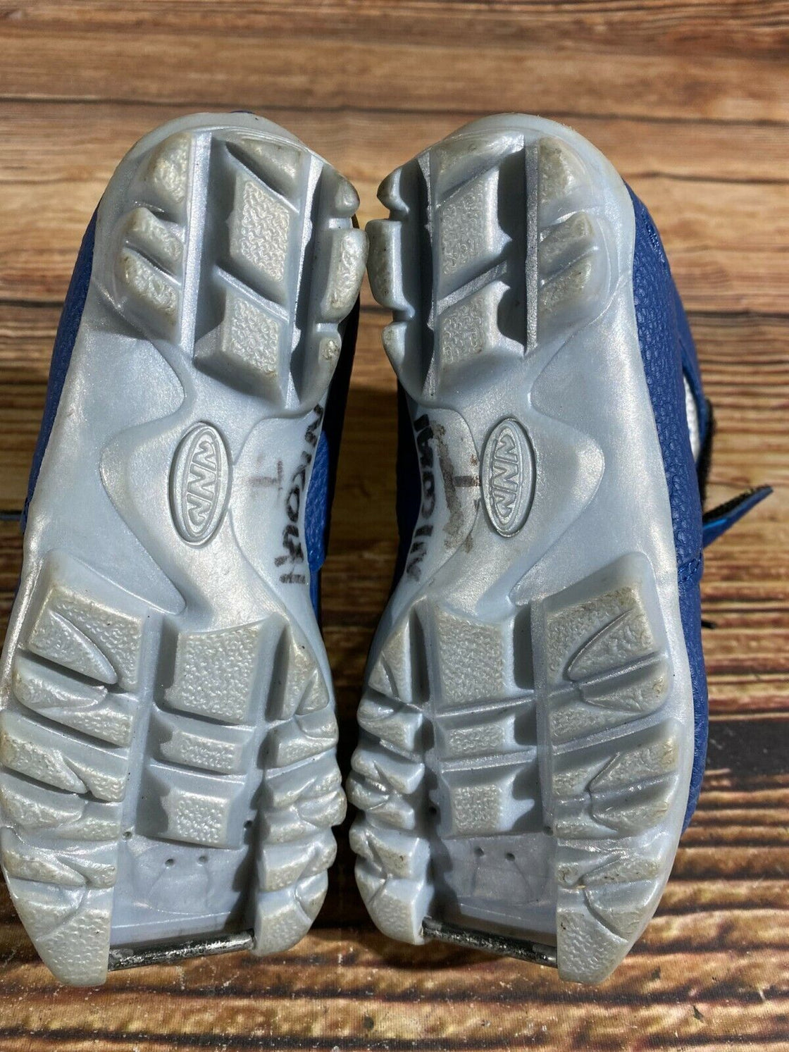 Alpina Frost Kids Nordic Cross Country Ski Boots Size EU27 US9.5 for NNN A-388