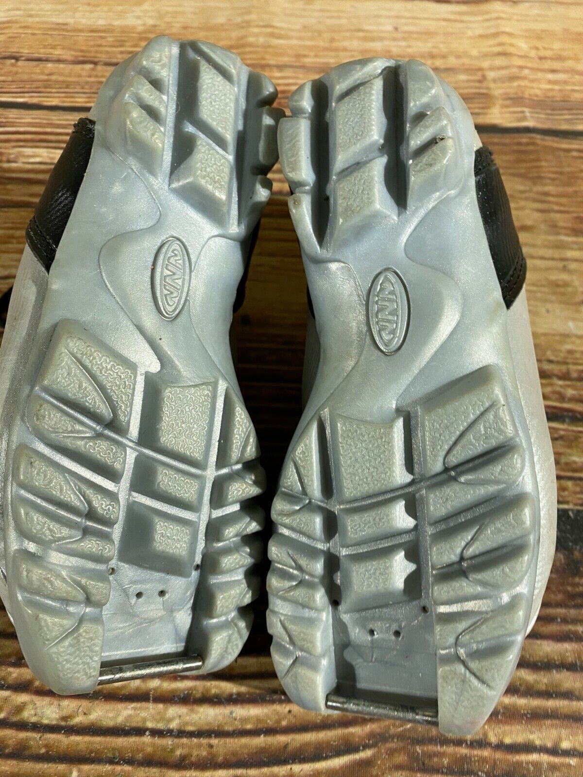 Alpina ST10jr Cross Country Ski Boots Classic NNN EU 29 US 11.5 Kids 195mm A-491