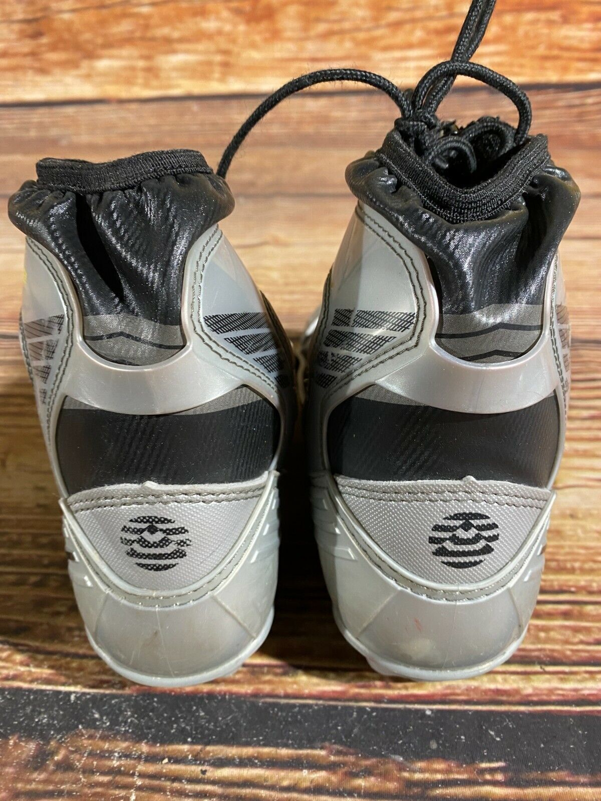Alpina ST30jr Cross Country Ski Boots Classic NNN EU 34 US 3 Kids 220mm A-232