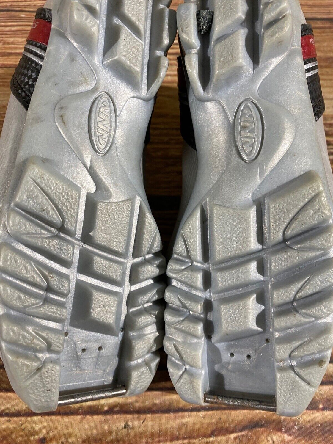 Alpina ST10 jr Kids Nordic Cross Country Ski Boots Size EU31 US12.5 NNN A-736