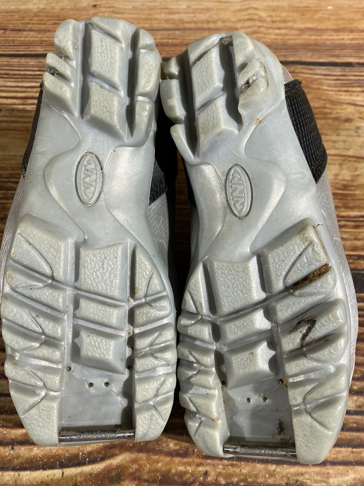 Alpina ST10 Cross Country Ski Boots Classic NNN EU 29 US 11.5 Kids 190mm A-740