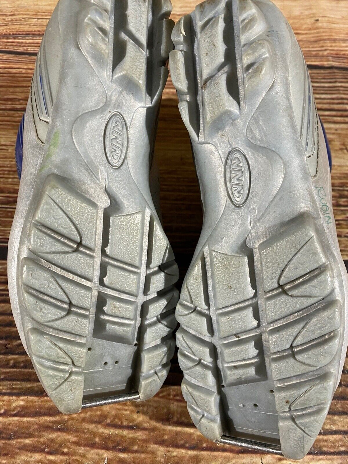 Alpina ST20 Jr Kids Nordic Cross Country Ski Boots Size EU35 US3.5 NNN A-666