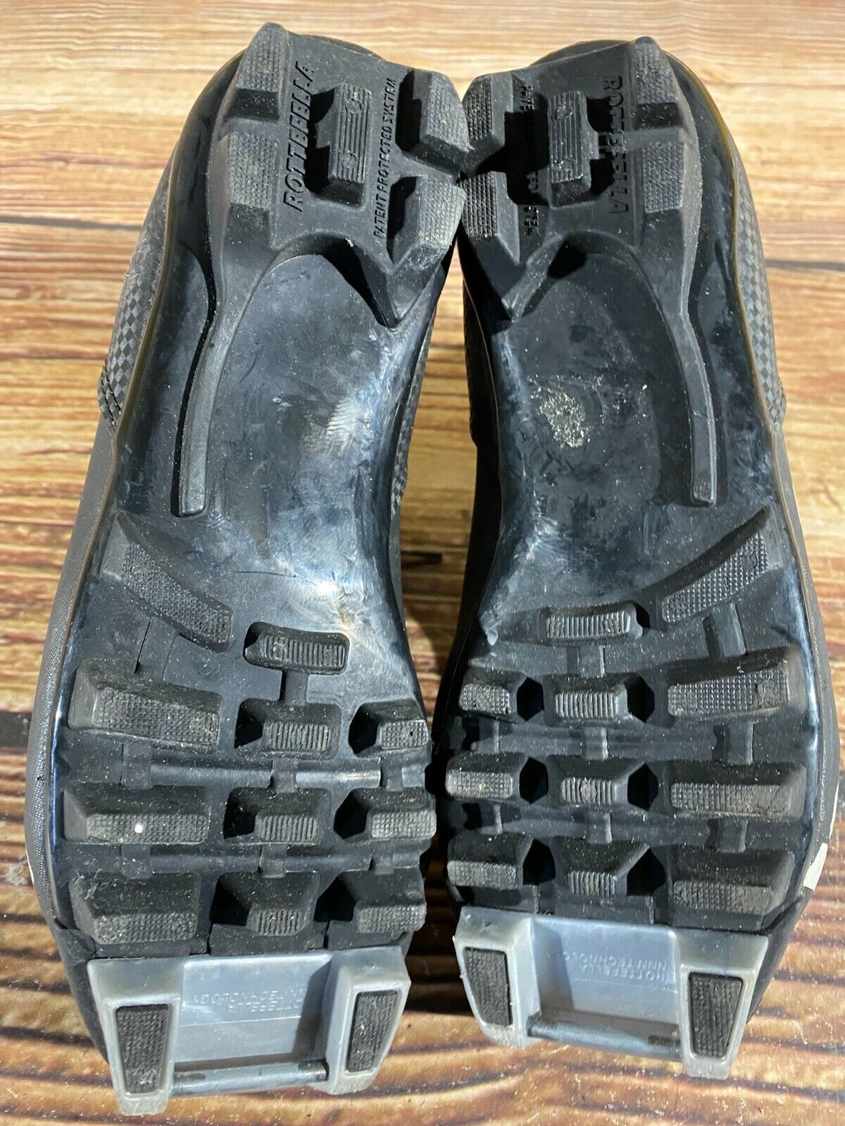 Alpina Touring Cross Country Ski Boots Classic NNN EU 34 US 3 Kids 225mm A-352