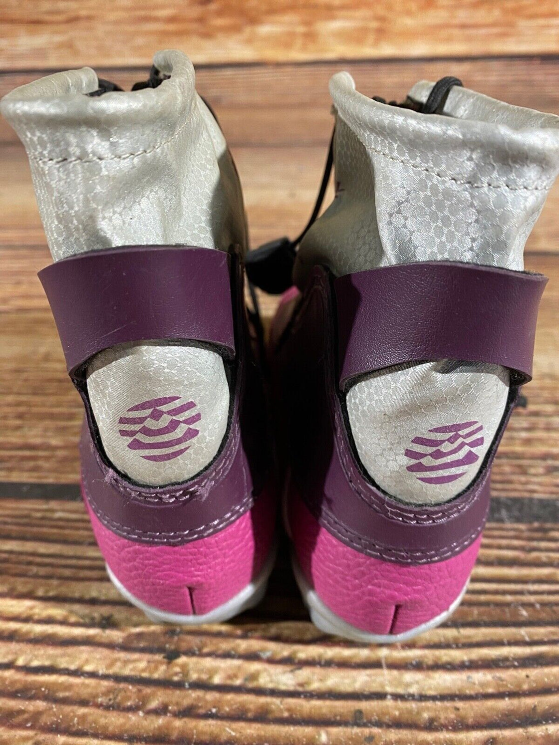 Alpina Frost Kids Nordic Cross Country Ski Boots Size EU29 US11 NNN A-799