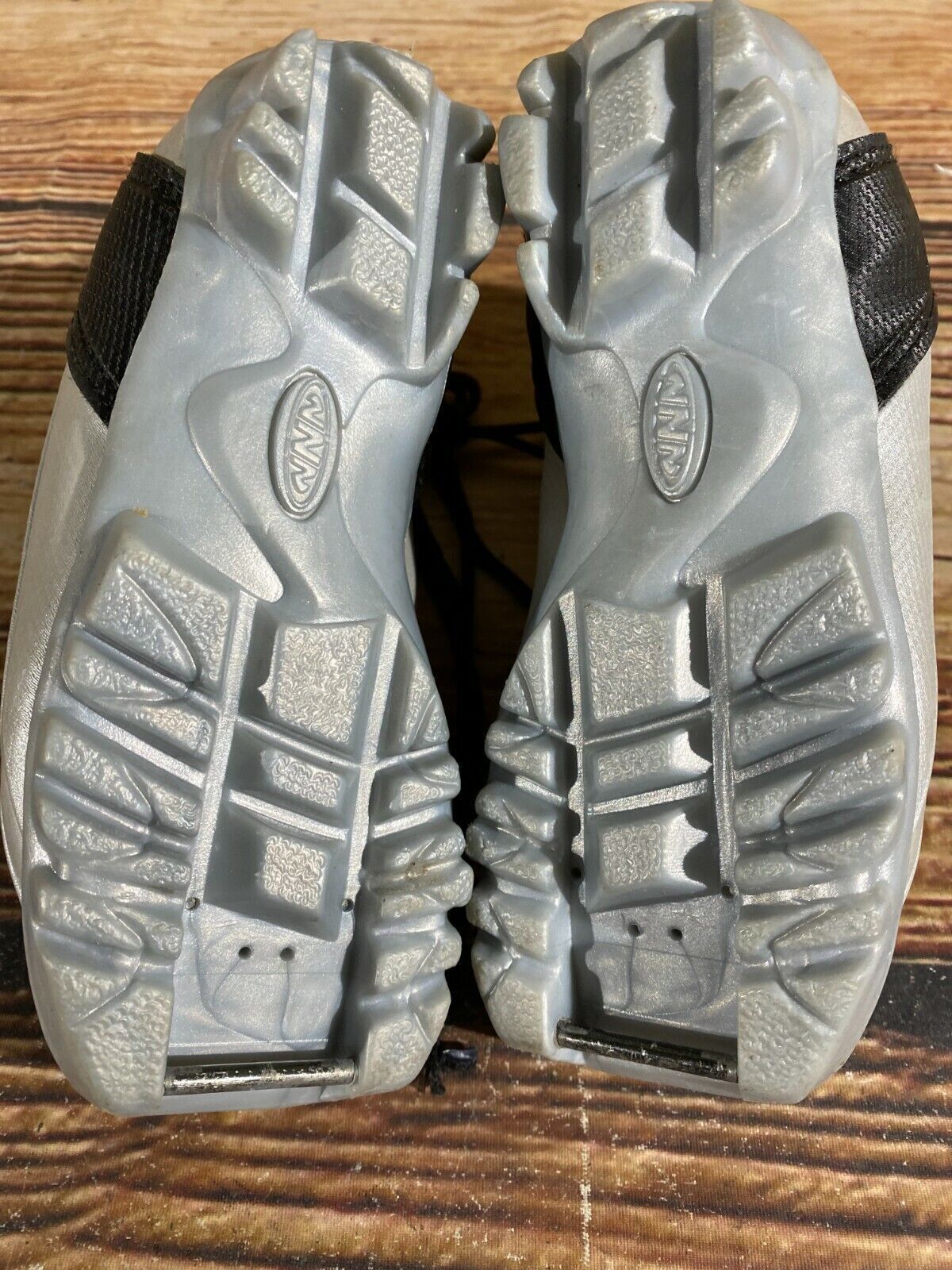 Alpina ST10jr Cross Country Ski Boots Classic NNN EU 27 US 10 Kids 185mm A-203