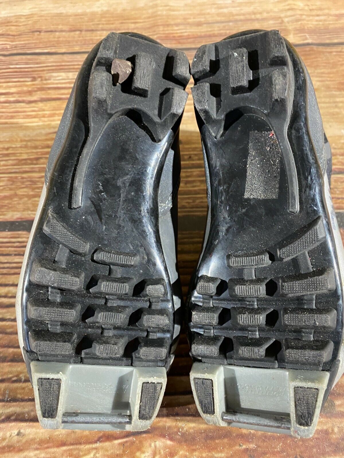 Alpina T10jr Cross Country Ski Boots Classic NNN EU 30 US 12 Kids 200mm A-355