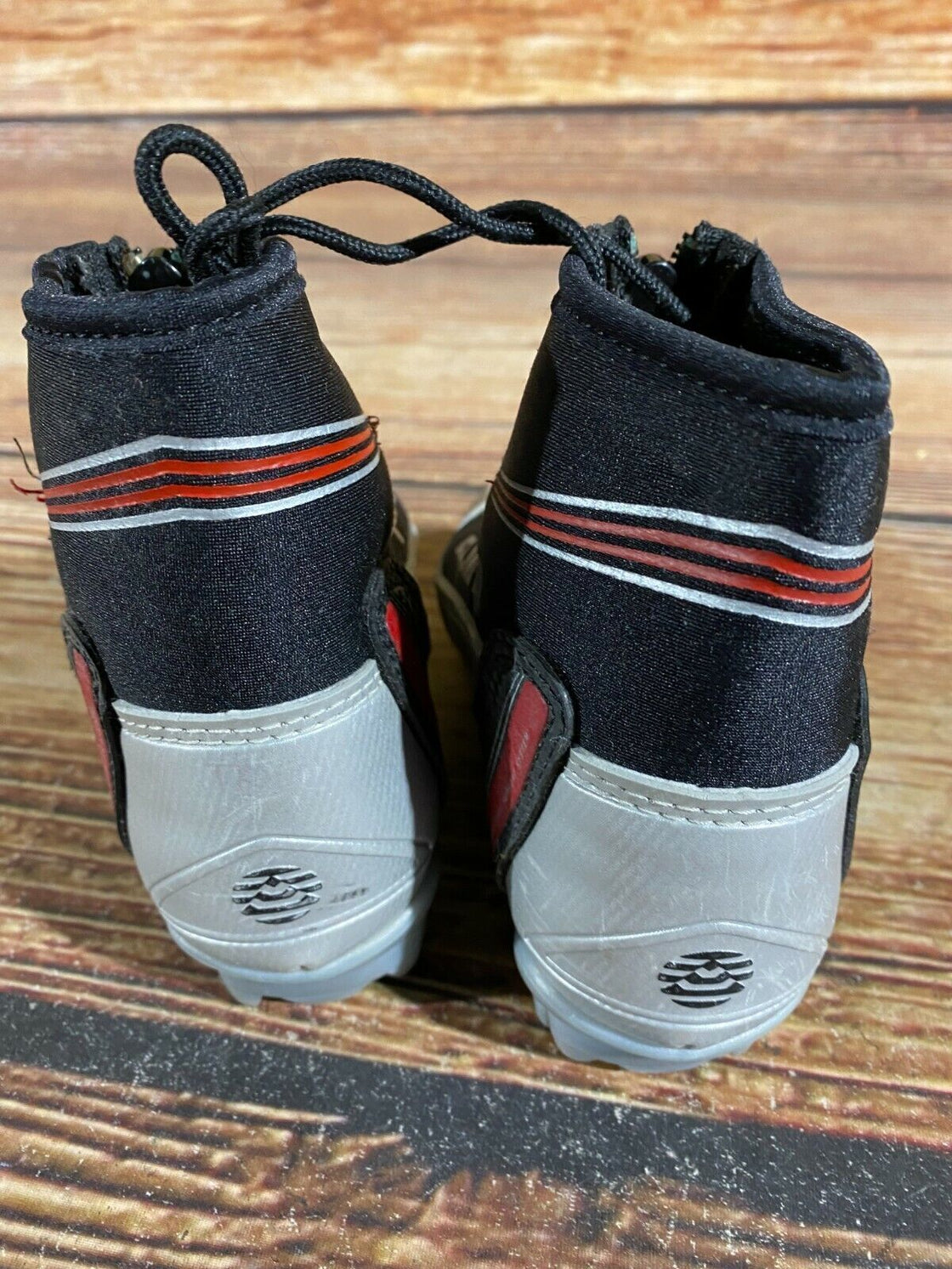 Alpina ST10jr Kids Nordic Cross Country Ski Boots Size EU28 US10.5 for NNN A-417