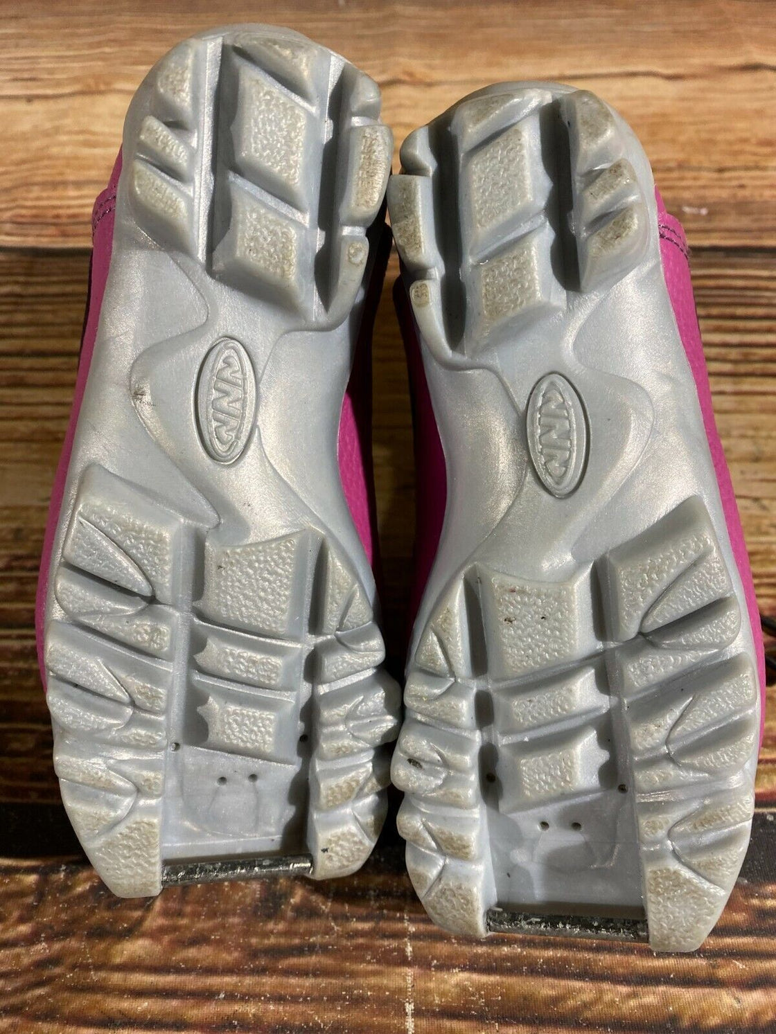 Alpina Frost Kids Nordic Cross Country Ski Boots Size EU26 US9 for NNN A-219