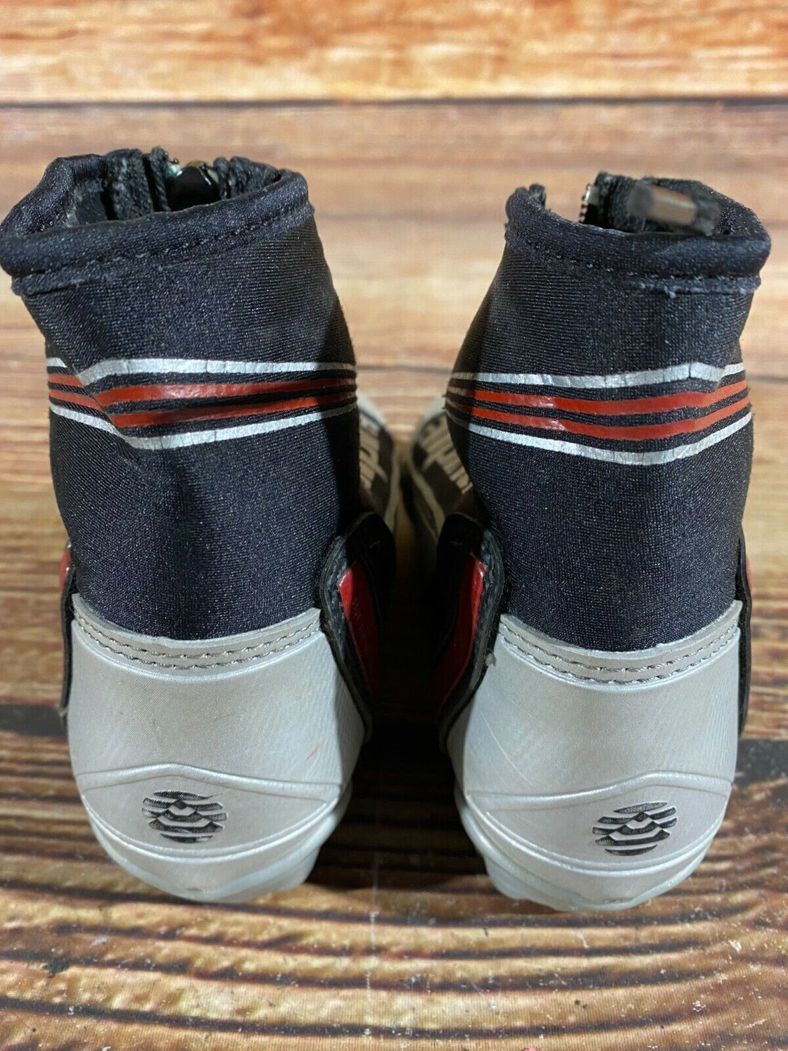 Alpina St10jr  Kids Nordic Cross Country Ski Boots Size EU31 US12.5for NNN A-250