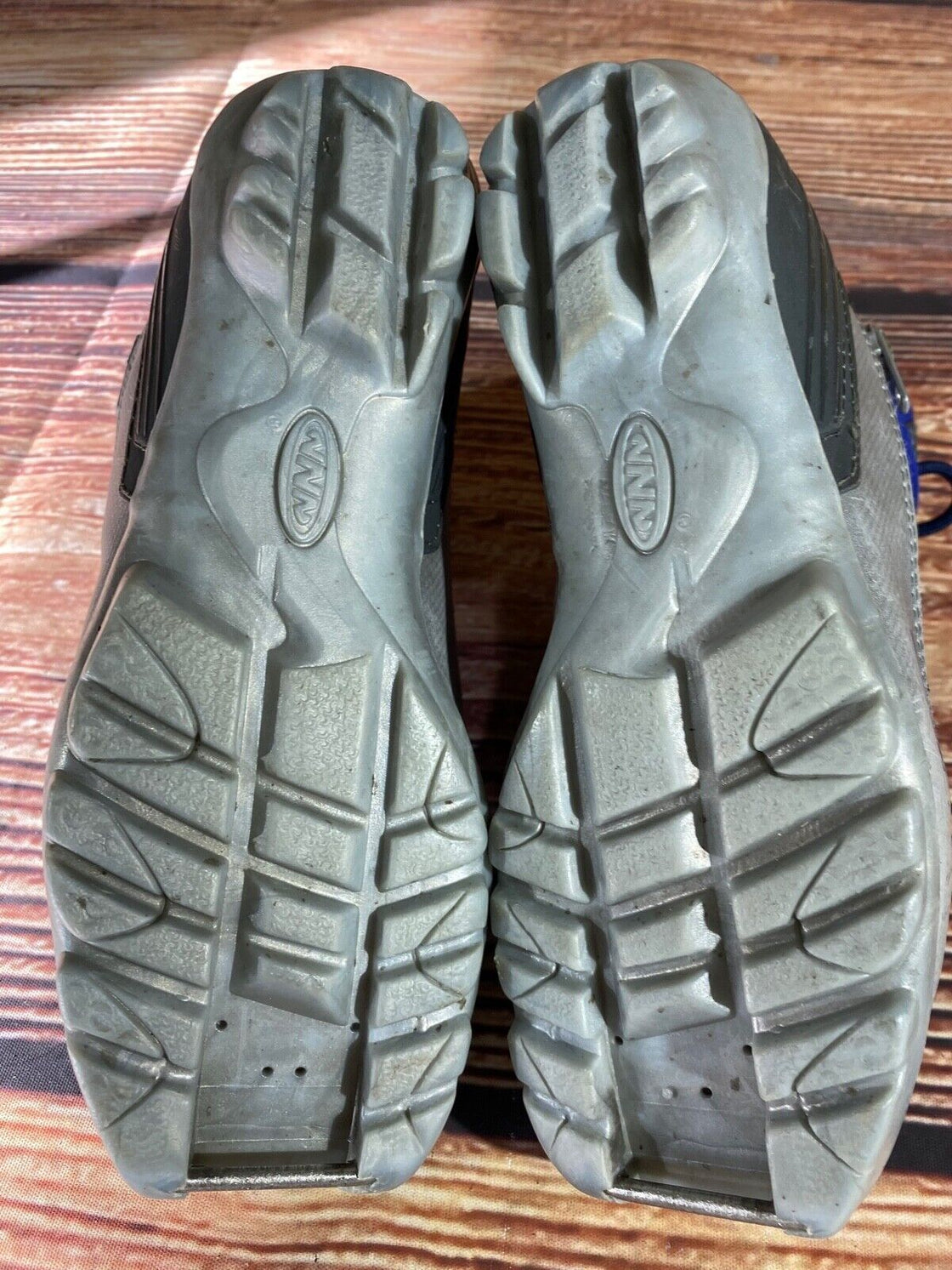 Alpina ST11j Nordic Cross Country Ski Boots Kids Size EU34 US3 NNN A-1080