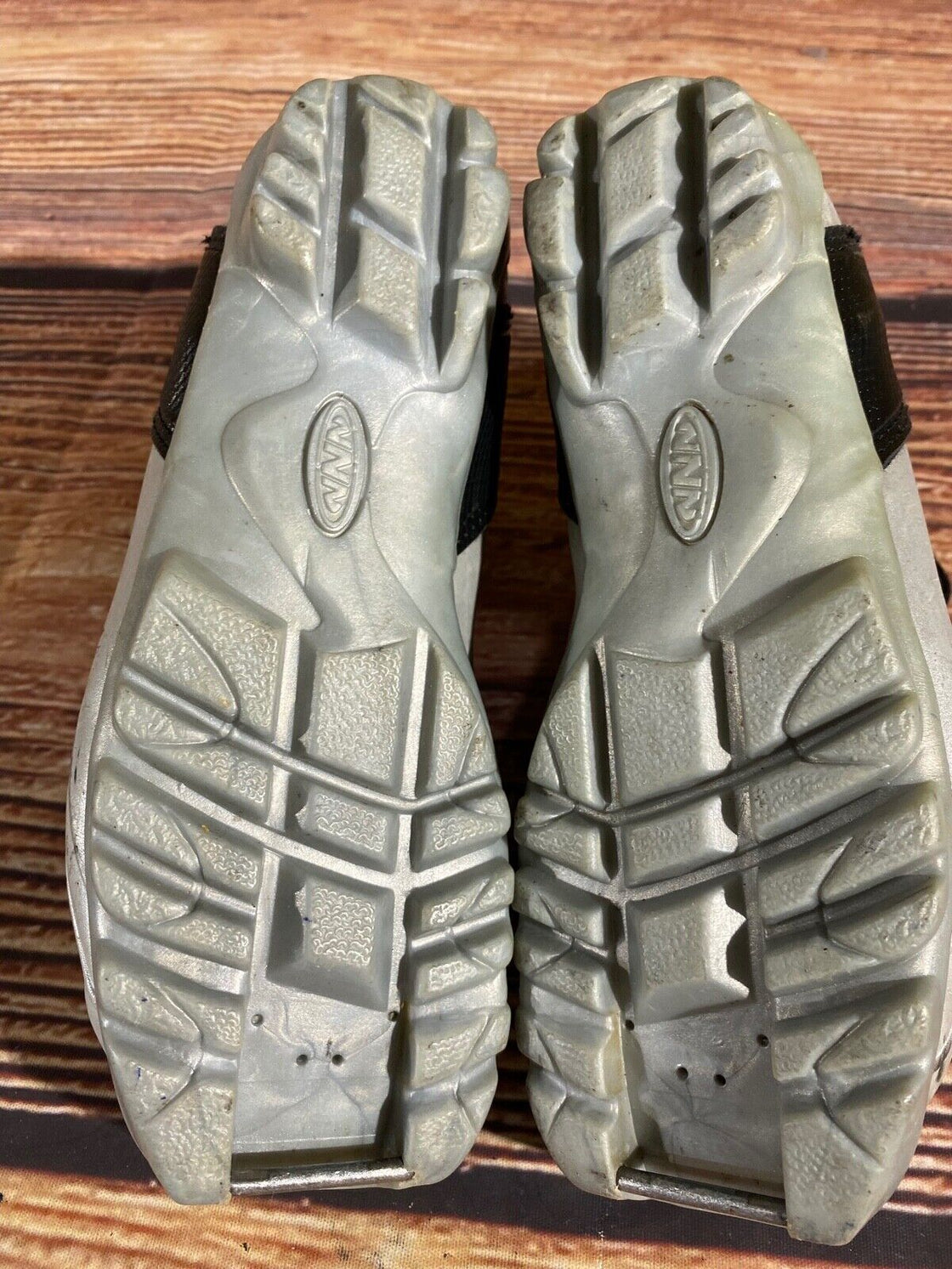 Alpina ST10jr Nordic Cross Country Ski Boots Kids Size EU34 US3 NNN A-1093