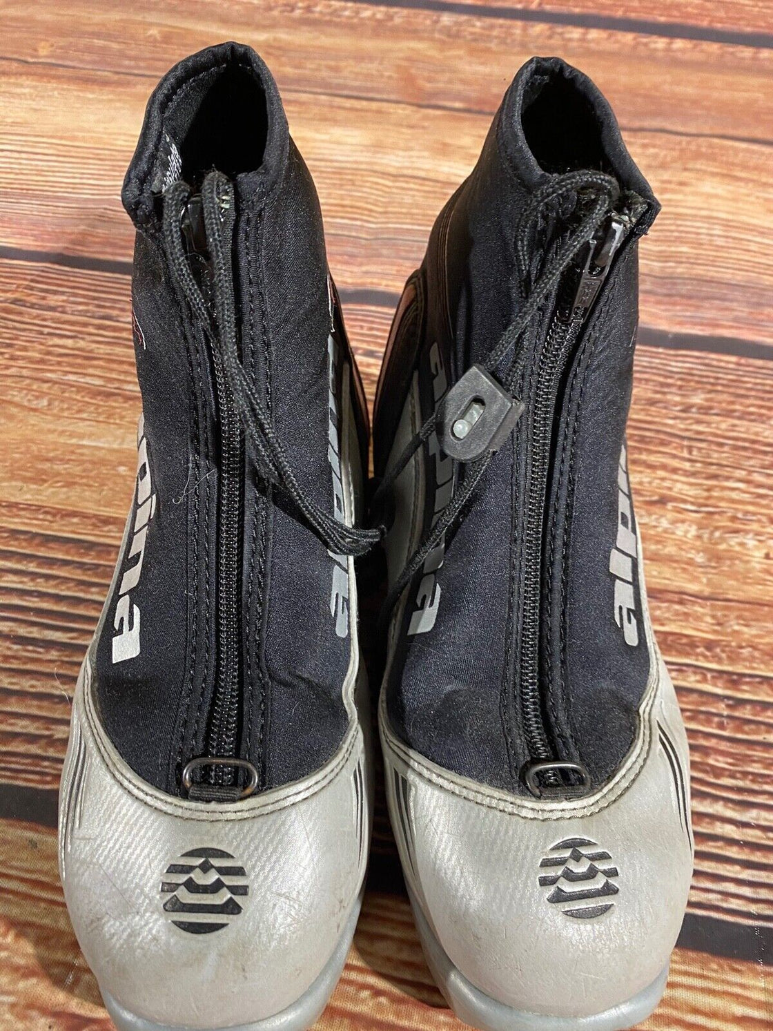 Alpina ST10jr Kids Nordic Cross Country Ski Boots Size EU35 US3.5 NNN A-1144