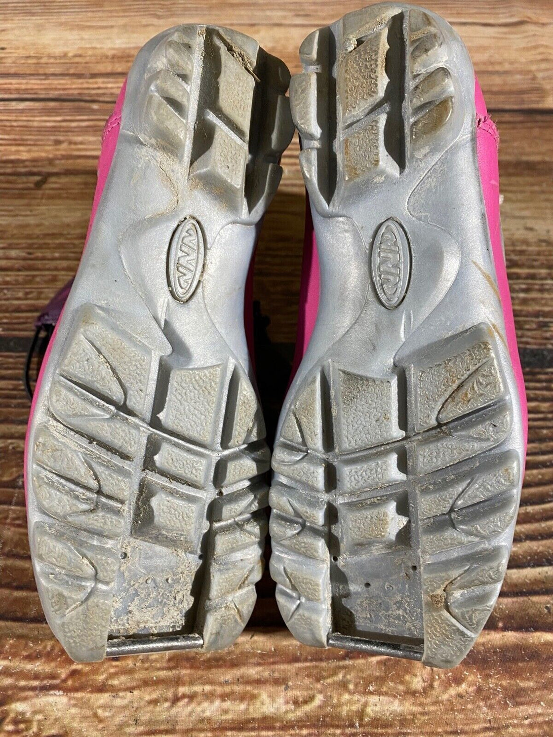 Alpina Frost Kids Nordic Cross Country Ski Boots Size EU32 US1.5 for NNN A-930