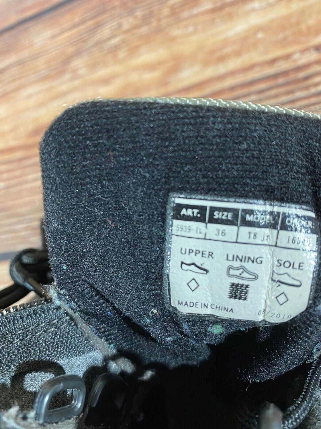 Alpina Touring Nordic Cross Country Ski Boots Kids Size EU36 US4.5 NNN A-1059