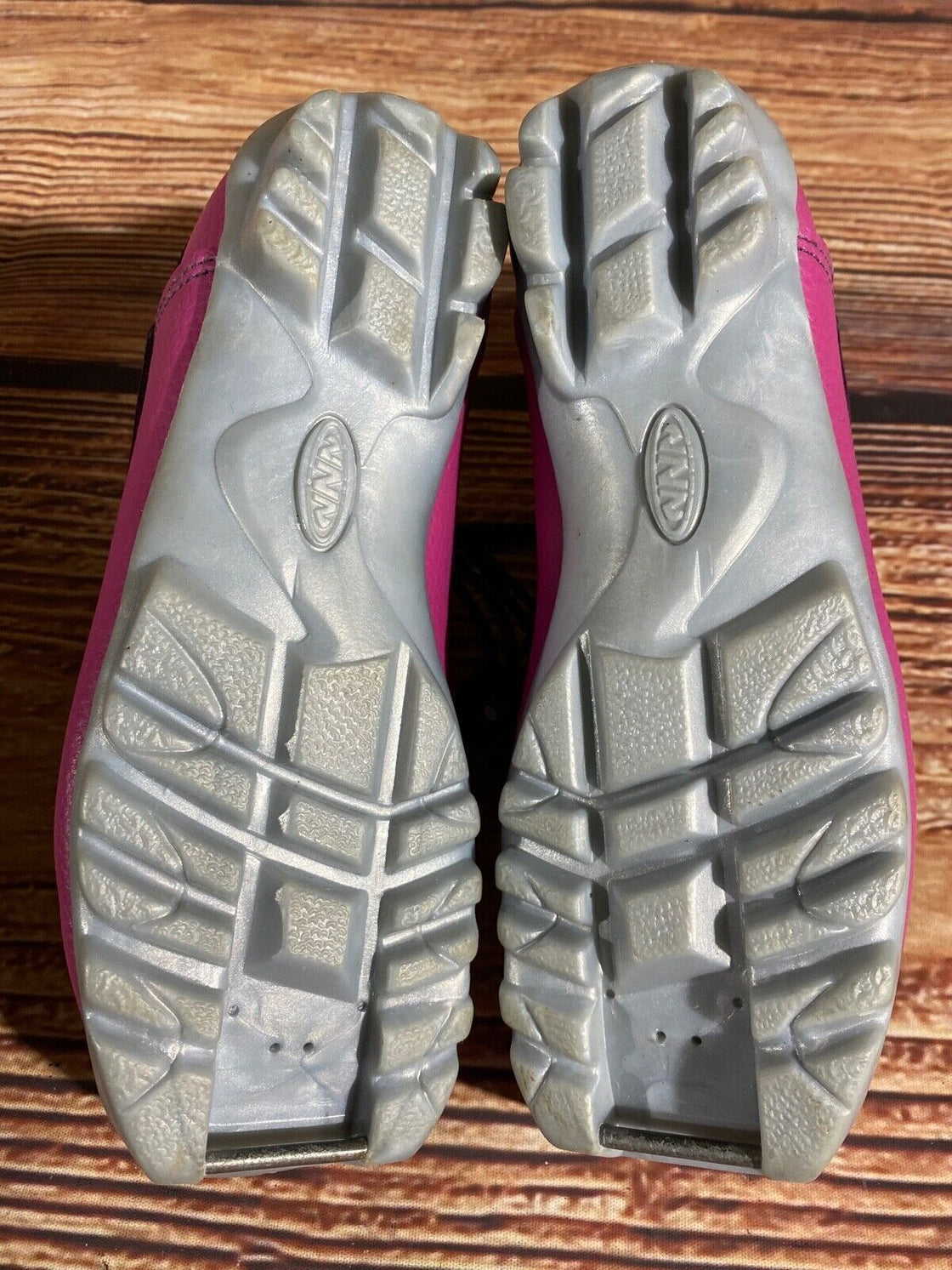 Alpina Frost Kids Nordic Cross Country Ski Boots Size EU34 US3 NNN A-1259