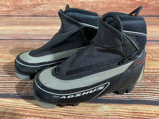 Madshus CT100 Cross Country Ski Boots Classic NNN EU 26 US 9 Kids 170mm M202