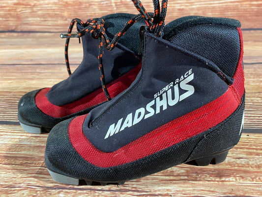 Madshus Super race Cross Country Ski Boots Classic NNN EU 29 US 11.5 Kids M216