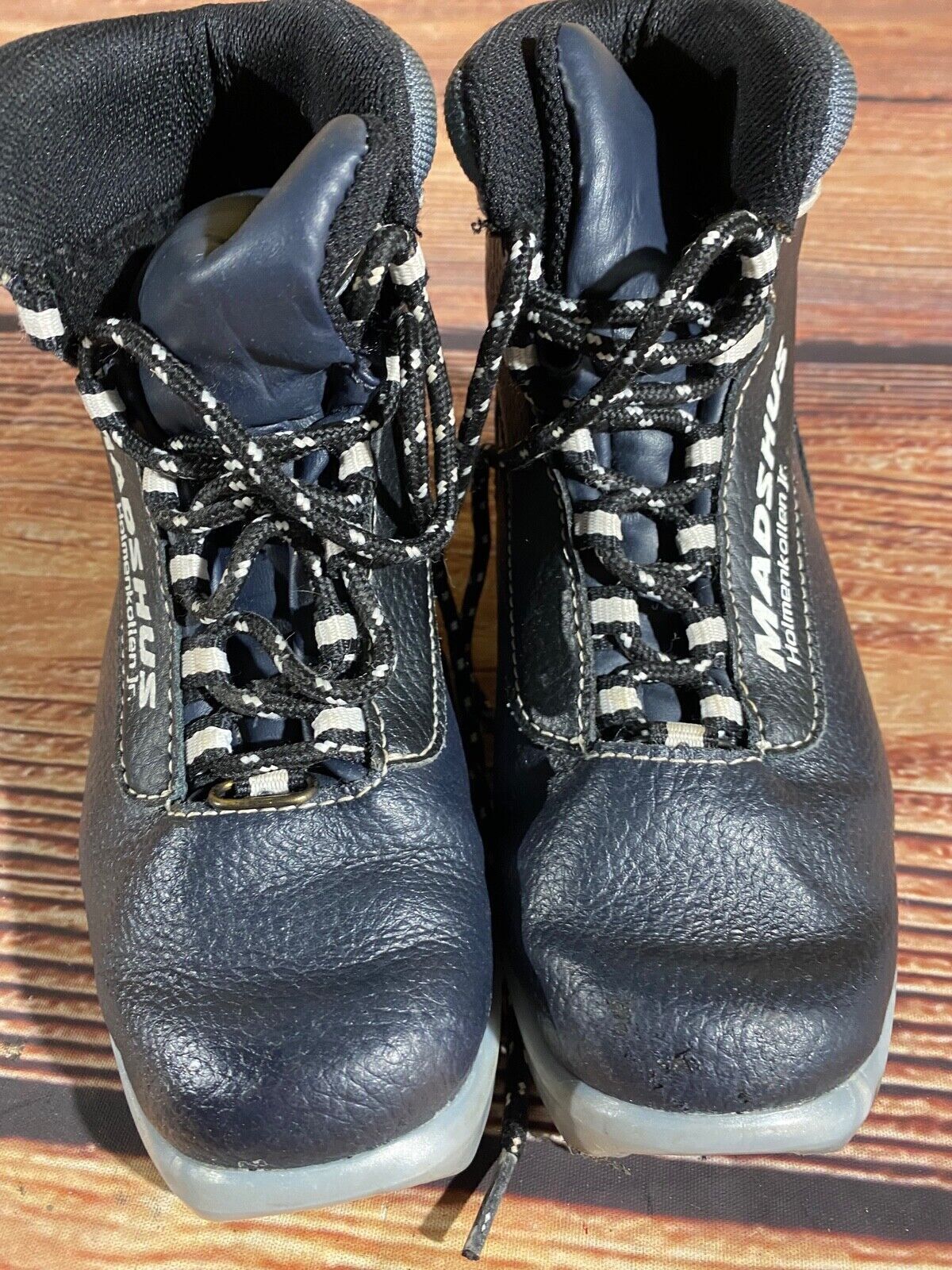 Madshus Holmenkollen Cross Country Ski Boots Classic NNN EU 33 US 1.5 Kids M193