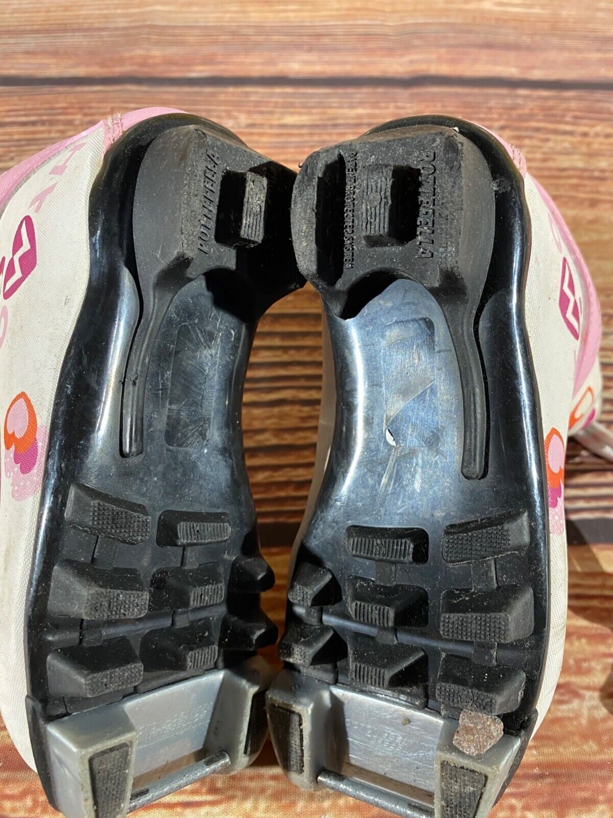 Rossignol Cross Country Ski Boots Classic NNN EU 26 US 9 Kids 170mm O271