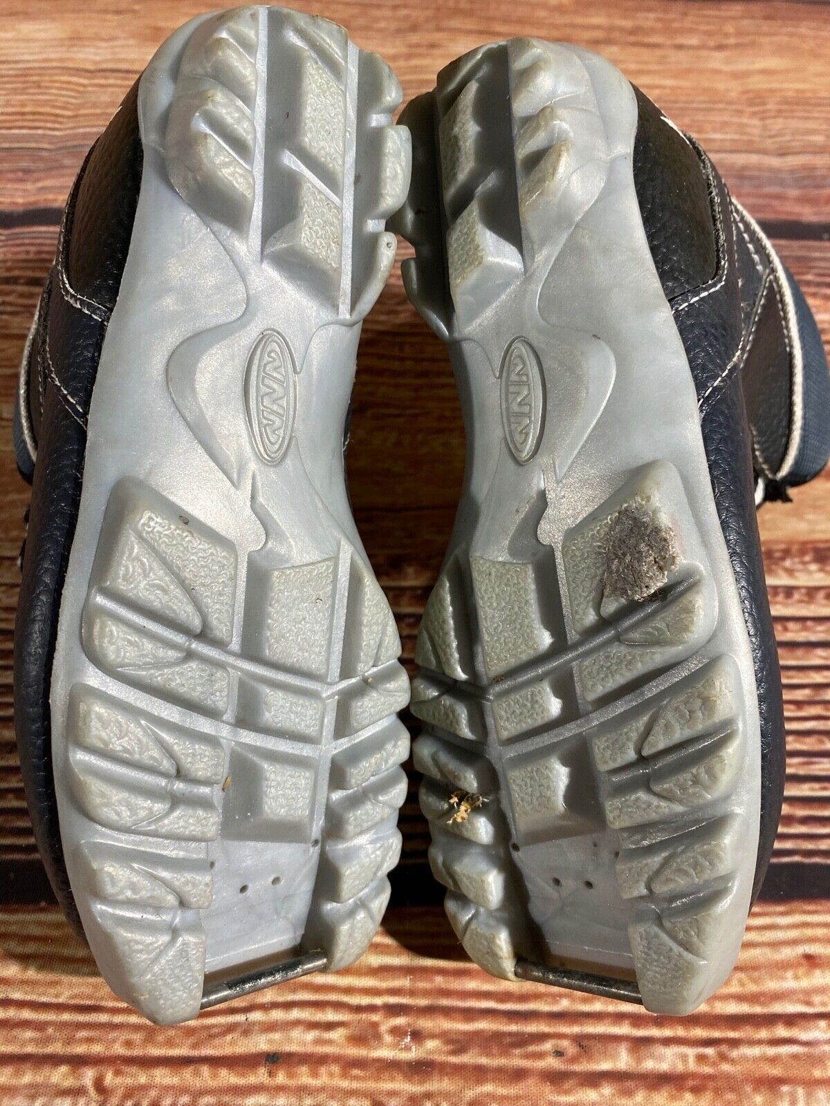 Madshus Holm Cross Country Ski Boots Classic NNN EU 31 US 13 Kids 200mm M236