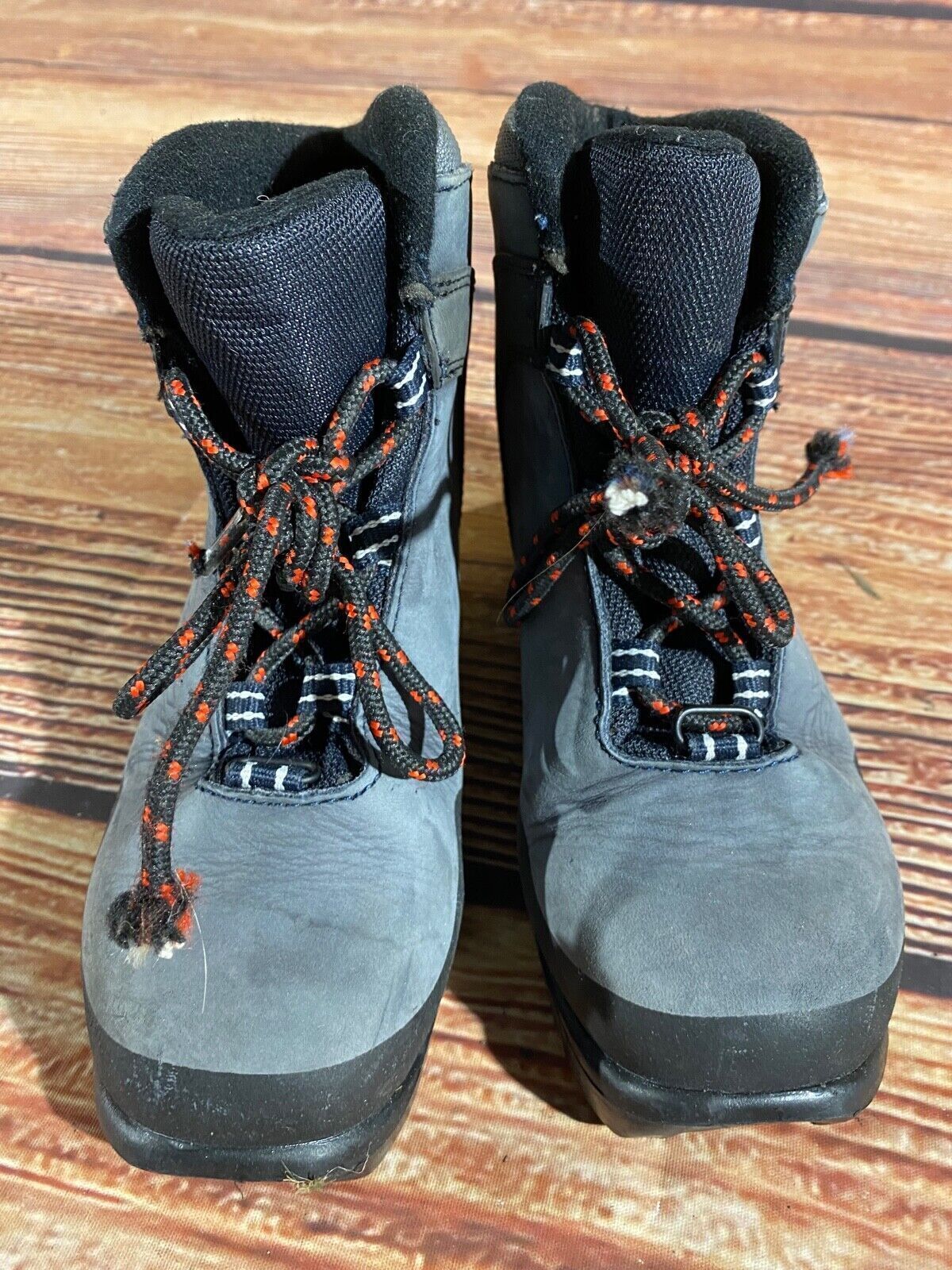 Madshus Holm Cross Country Ski Boots Classic NNN EU 32 US 1.5 Kids 210mm M233