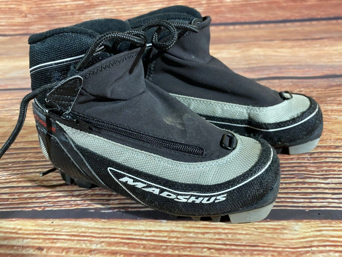 Madshus CT100 Cross Country Ski Boots Classic NNN EU 30 US 12 Kids 195mm M203