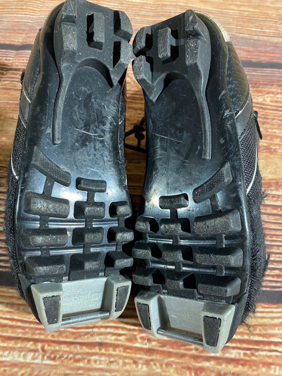 Madshus CT100jr Cross Country Ski Boots Classic NNN EU 32 US 1.5 Kids 205mm M227