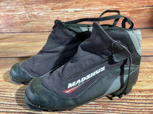 Madshus CT100jr Cross Country Ski Boots Classic NNN EU 33 US 2 Kids 215mm M286