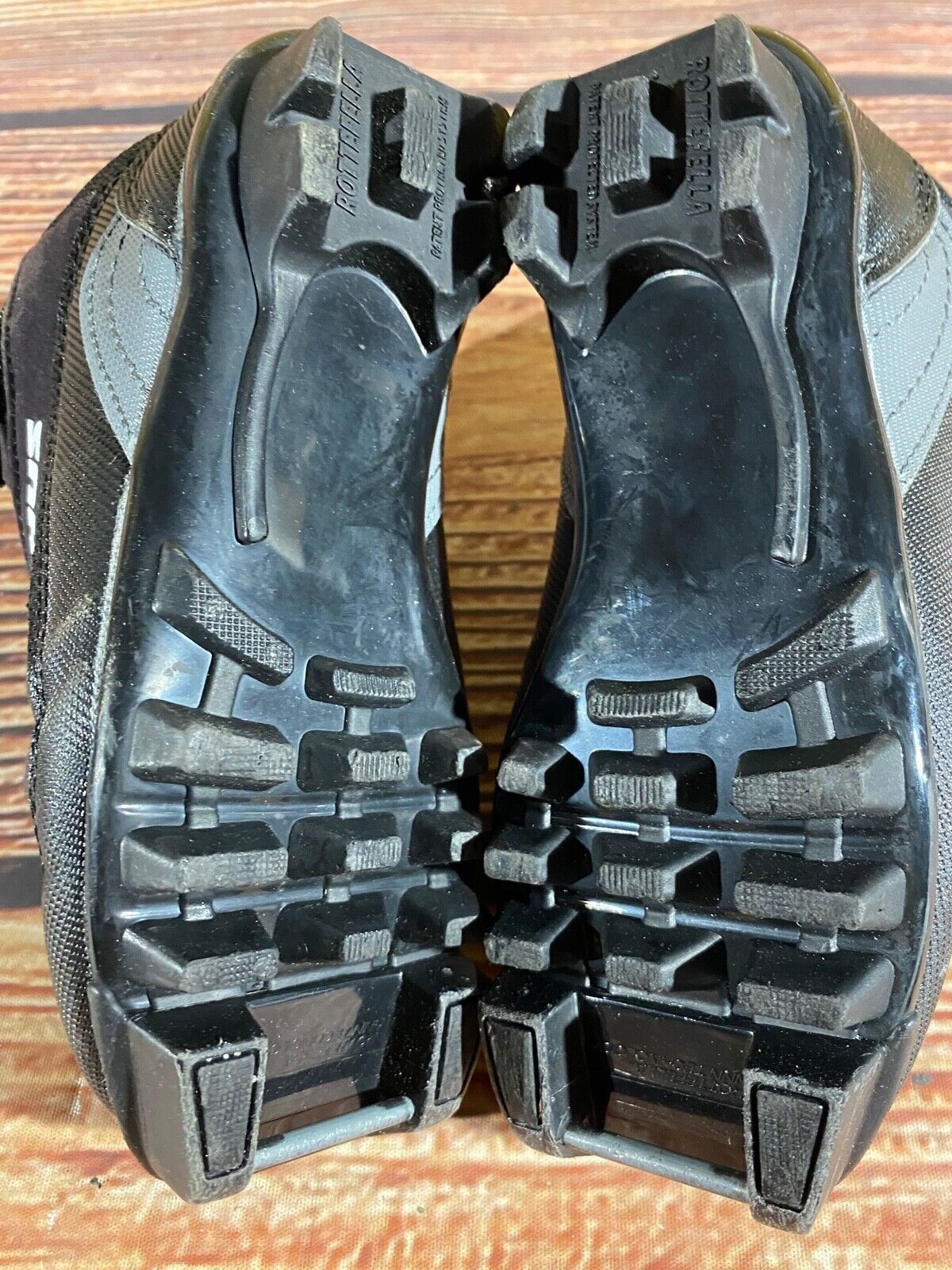 Madshus CT100 Cross Country Ski Boots Classic NNN EU 28 US 10.5 Kids 180mm M204