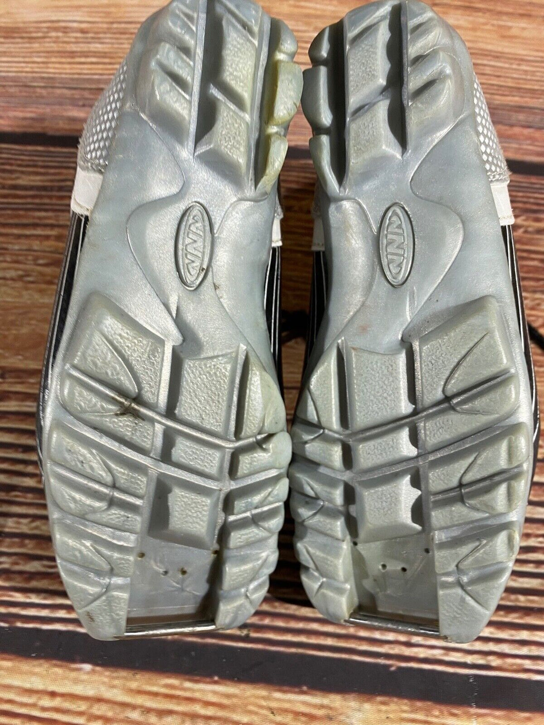 Madshus Super Race Kids Nordic Cross Country Ski Boots Size EU34 US3 NNN M328