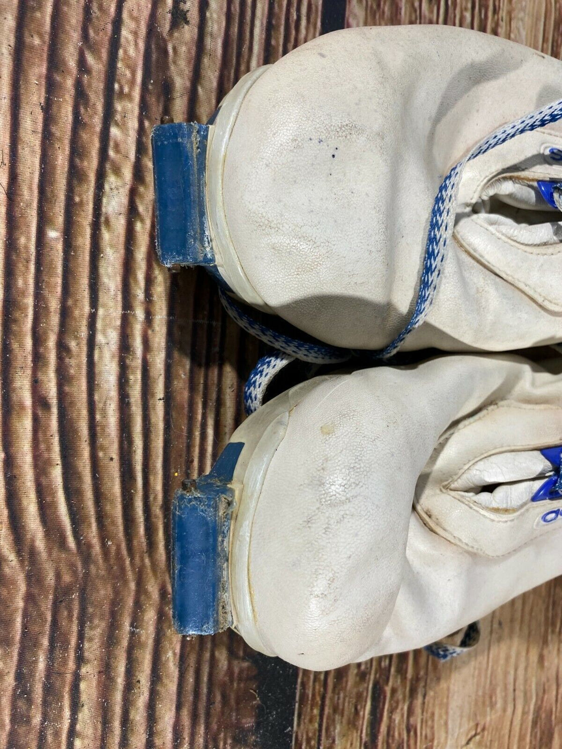 Adidas Vintage Nordic Cross Country Ski Boots Size EU44 US10 SDS Bindings 1263 Used