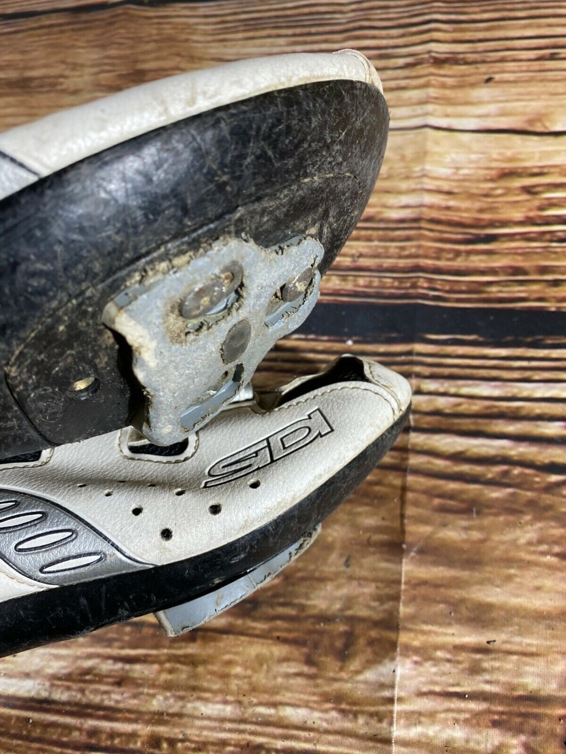 SIDI Road Cycling Shoes Clipless Biking Boots Size EU43 with Cleats  cs869