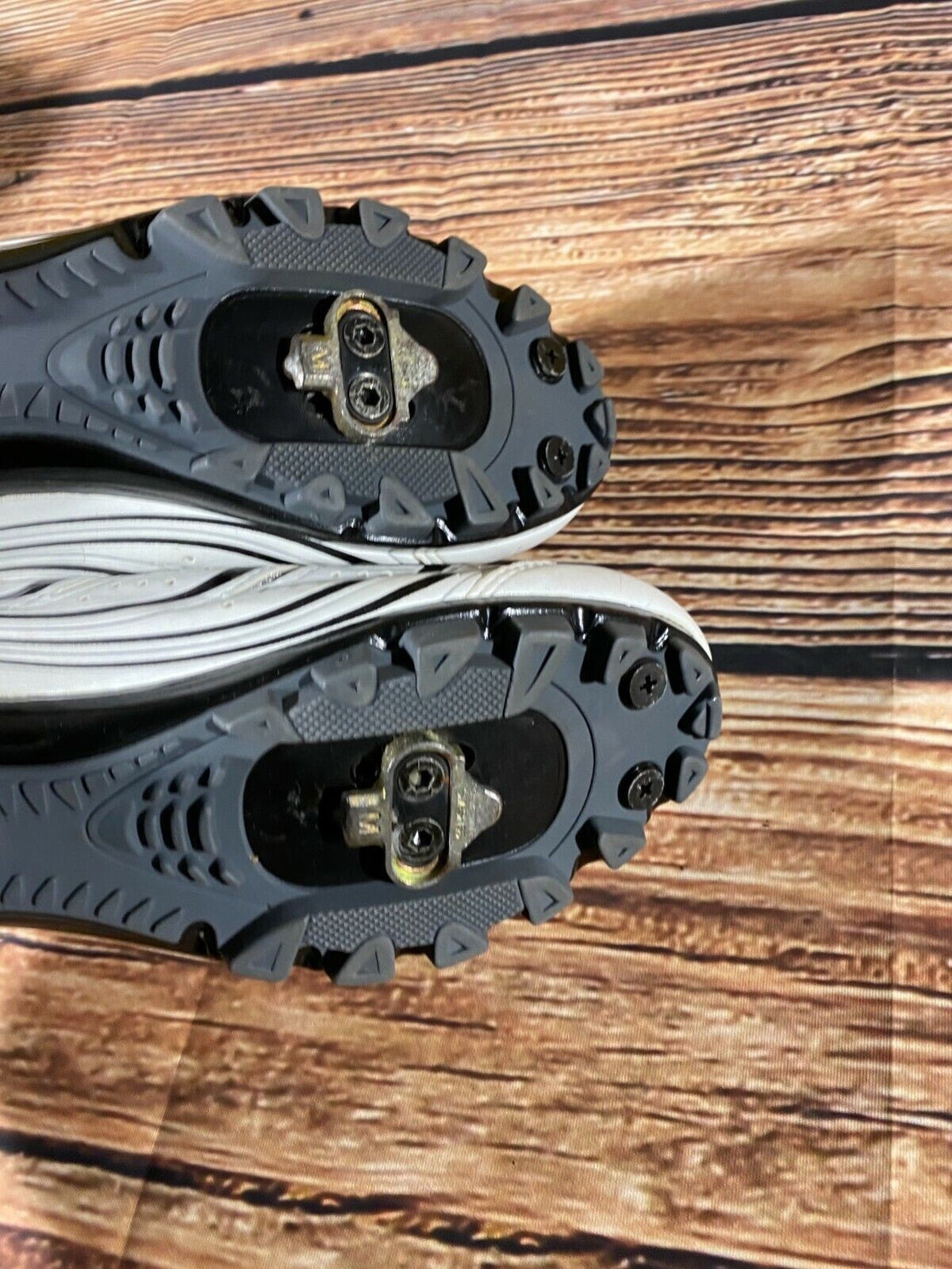 GAERNE Cycling MTB Shoes Mountain Bike Boots EU39 US6 Mondo 245 cs1259