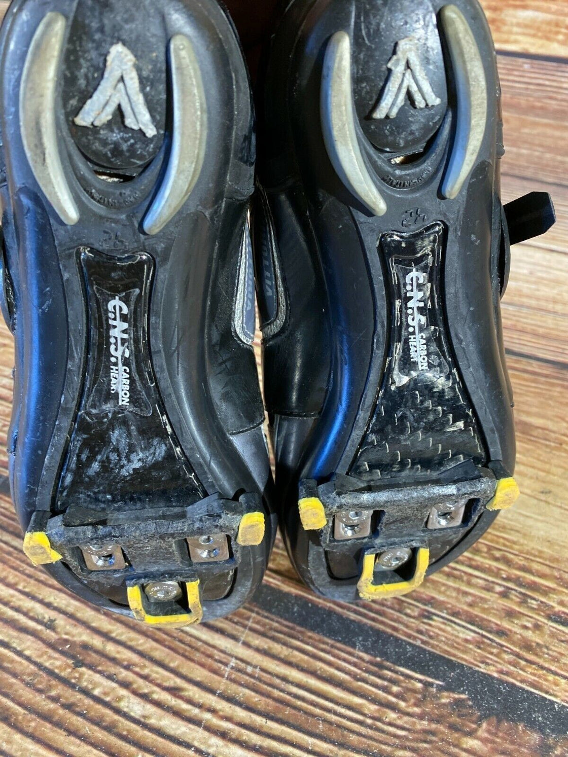 VITTORIA Carbon Road Cycling Shoes Biking Boots 3 Bolts Size EU42 US8 cs790