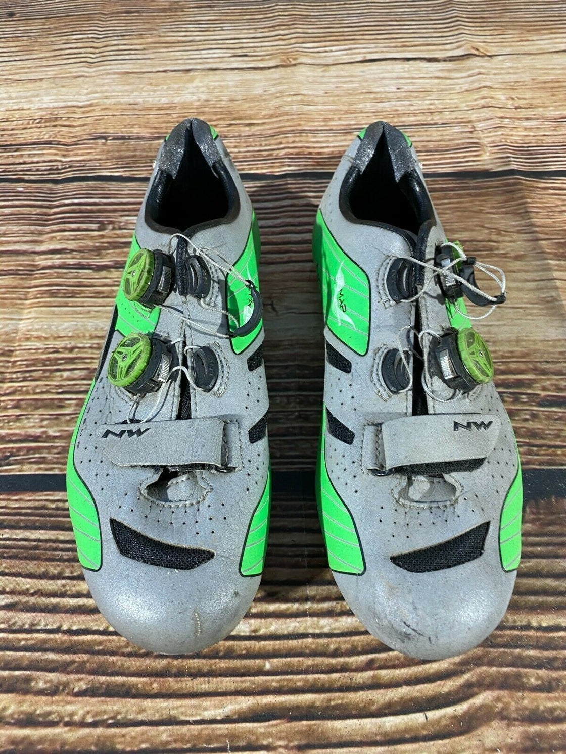NORTHWAVE Extreme Carbon Road Cycling Shoes Clipless Size EU43.5 US10.75 cs900