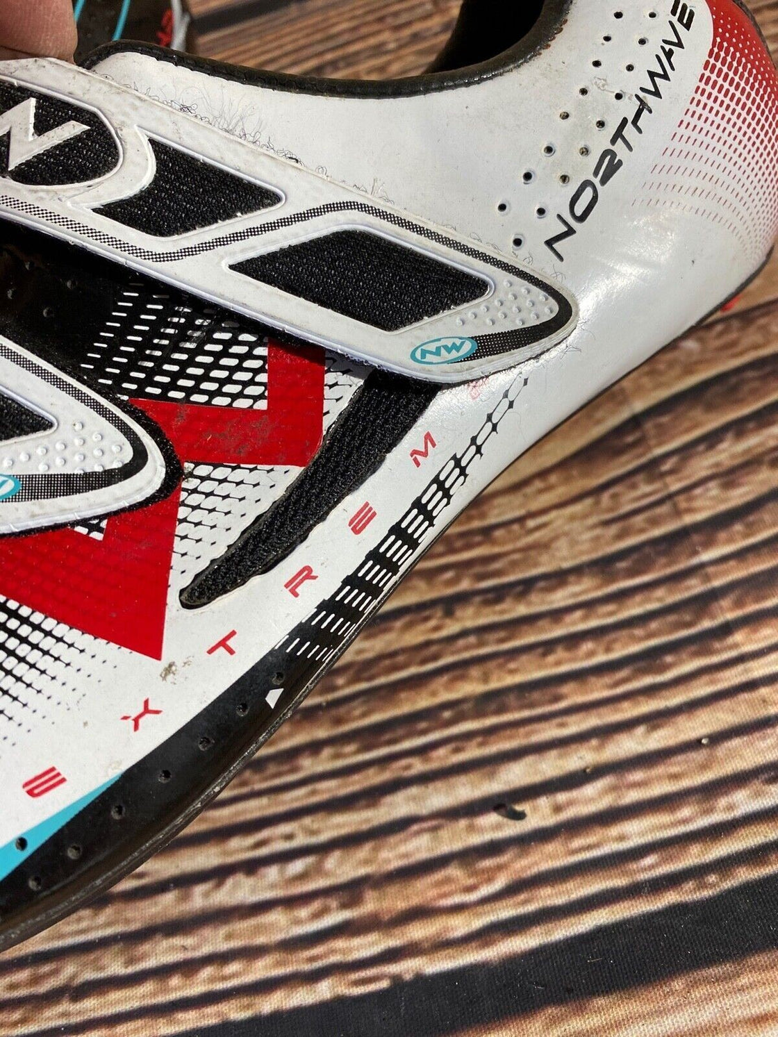 NORTHWAVE Extreme Road Cycling Shoes Biking Size EU42.5 US10 Mondo 268  cs896