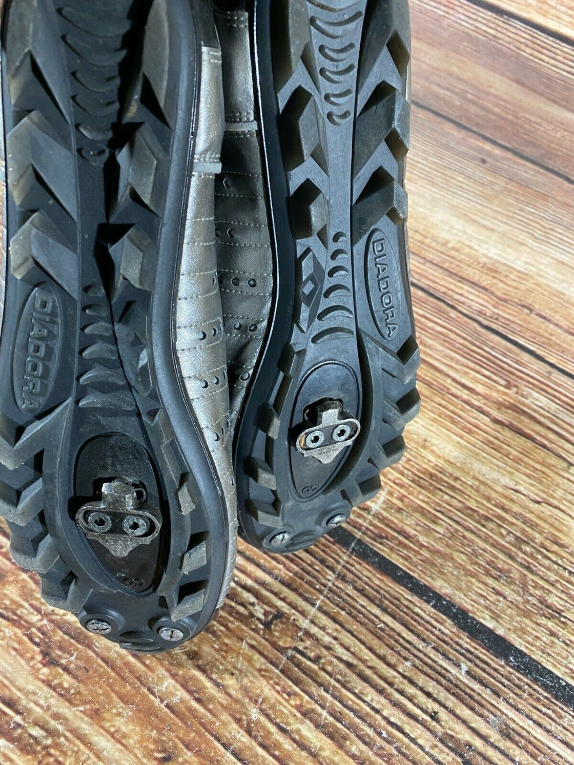 DIADORA Cycling MTB Shoes Mountain Bike Boots EU48 US13.5 Mondo 298 cs976