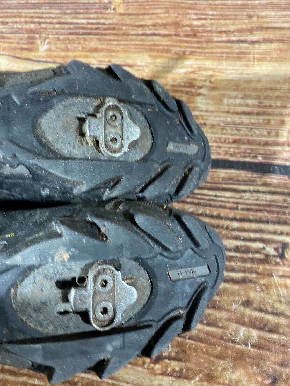 SHIMANO M088 Cycling MTB Shoes Mountain Bike Boots EU41 US7.6 Mondo 258 cs1155