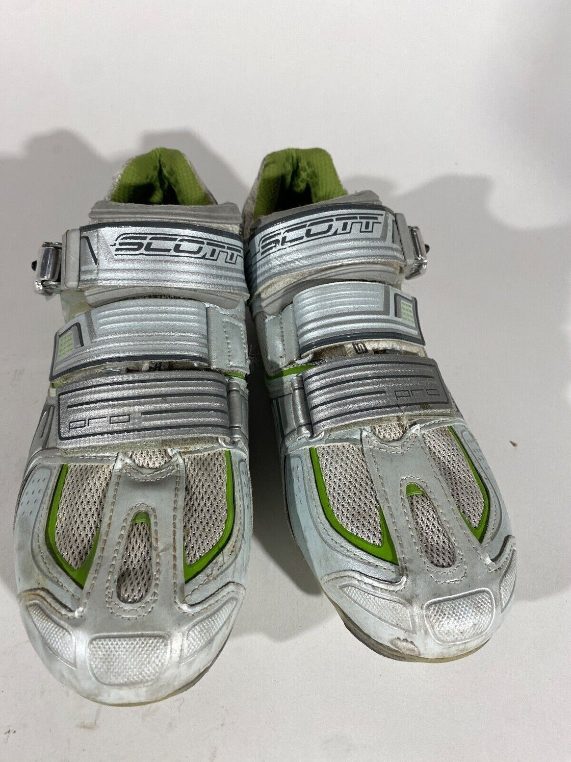 SCOTT Pro Road Cycling Shoes 3 Bolts Unisex Size EU40  US8 Mondo 258  CS17