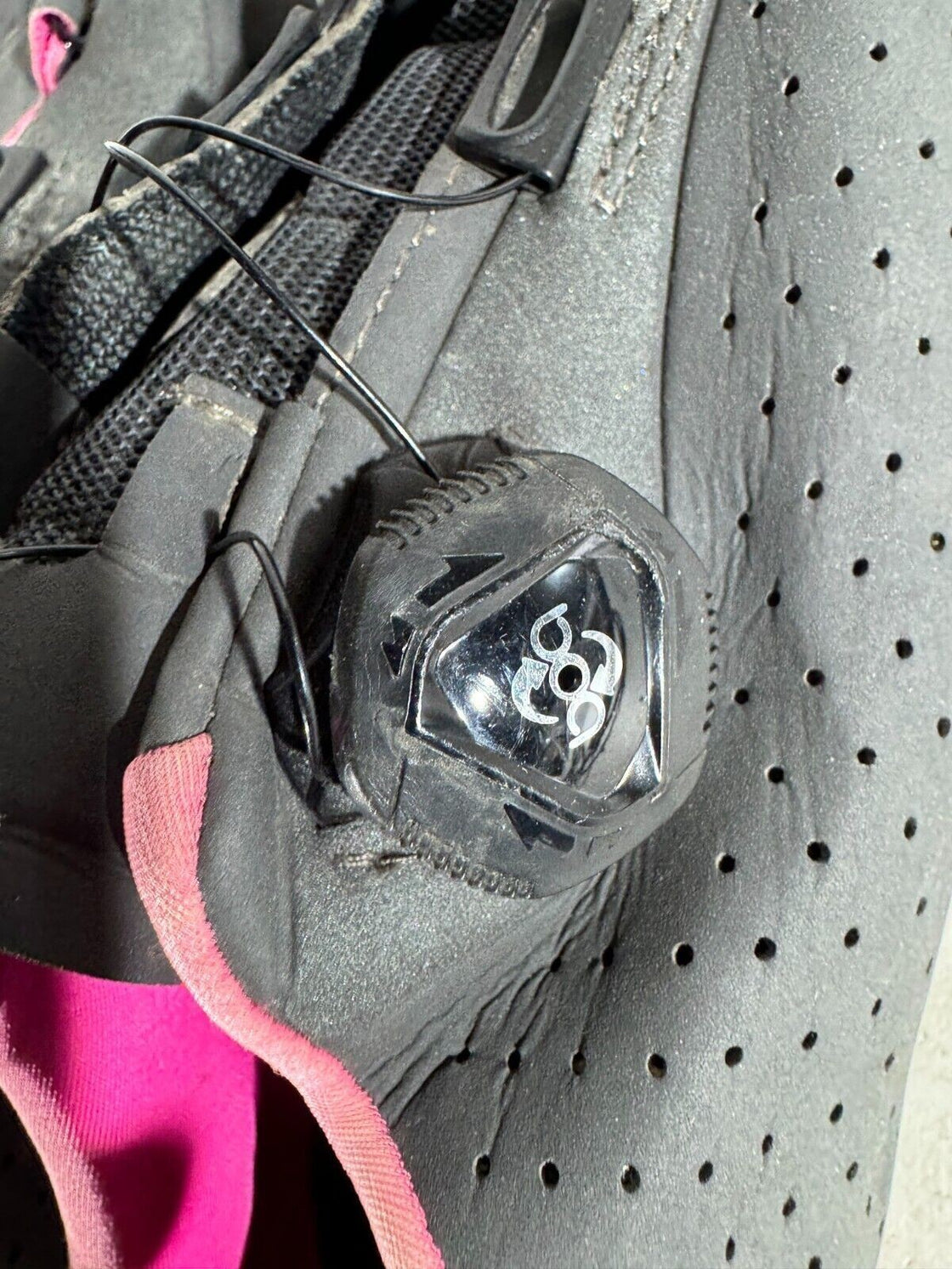 FIZIK Road Cycling Shoes 3 Bolts Ladies EU41 US9.75 Mondo 264 cs598